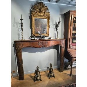 Very Rare (on The Market) Provençal Castle Fireplace In Walnut From The 15th Century