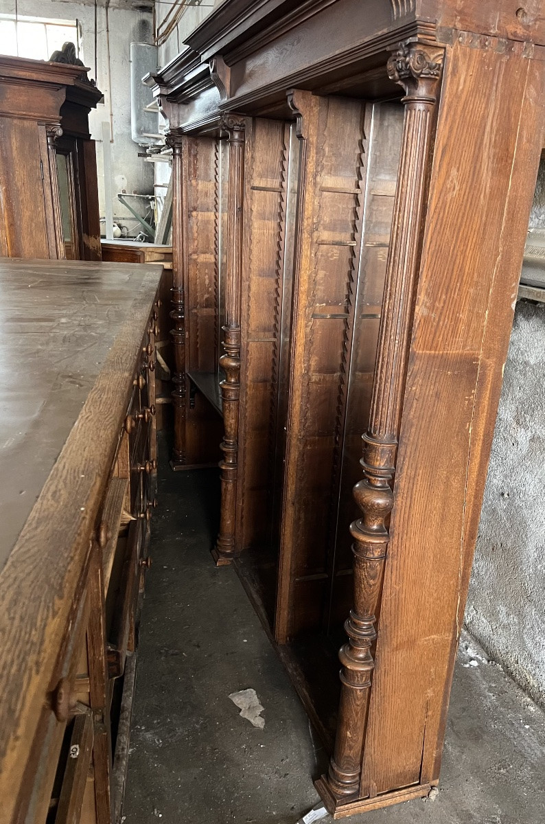 Intérieur de pharmacie -photo-3