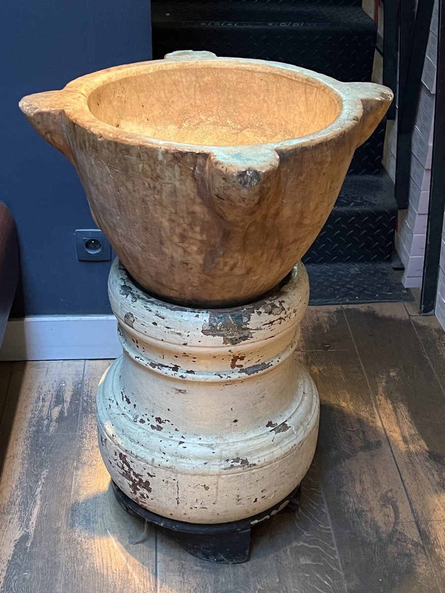 Mortier du XVII siècle avec son billot d’origine -photo-2