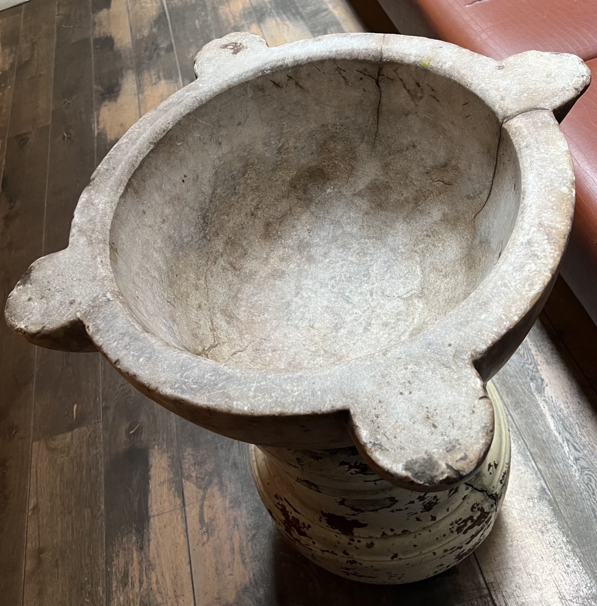 Mortier du XVII siècle avec son billot d’origine -photo-4