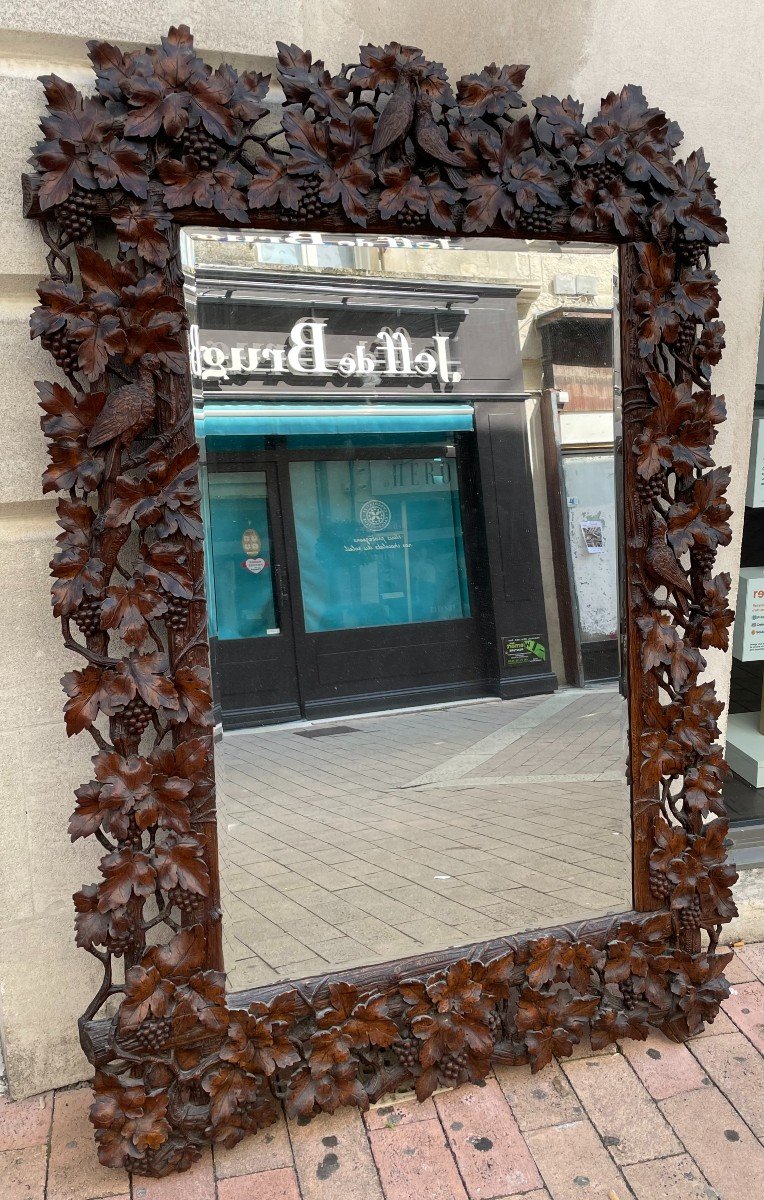 Important Black Forest Mirror With Walnut Frame Carved With Vines, Vine Leaves, 171 X 120  Cm -photo-4