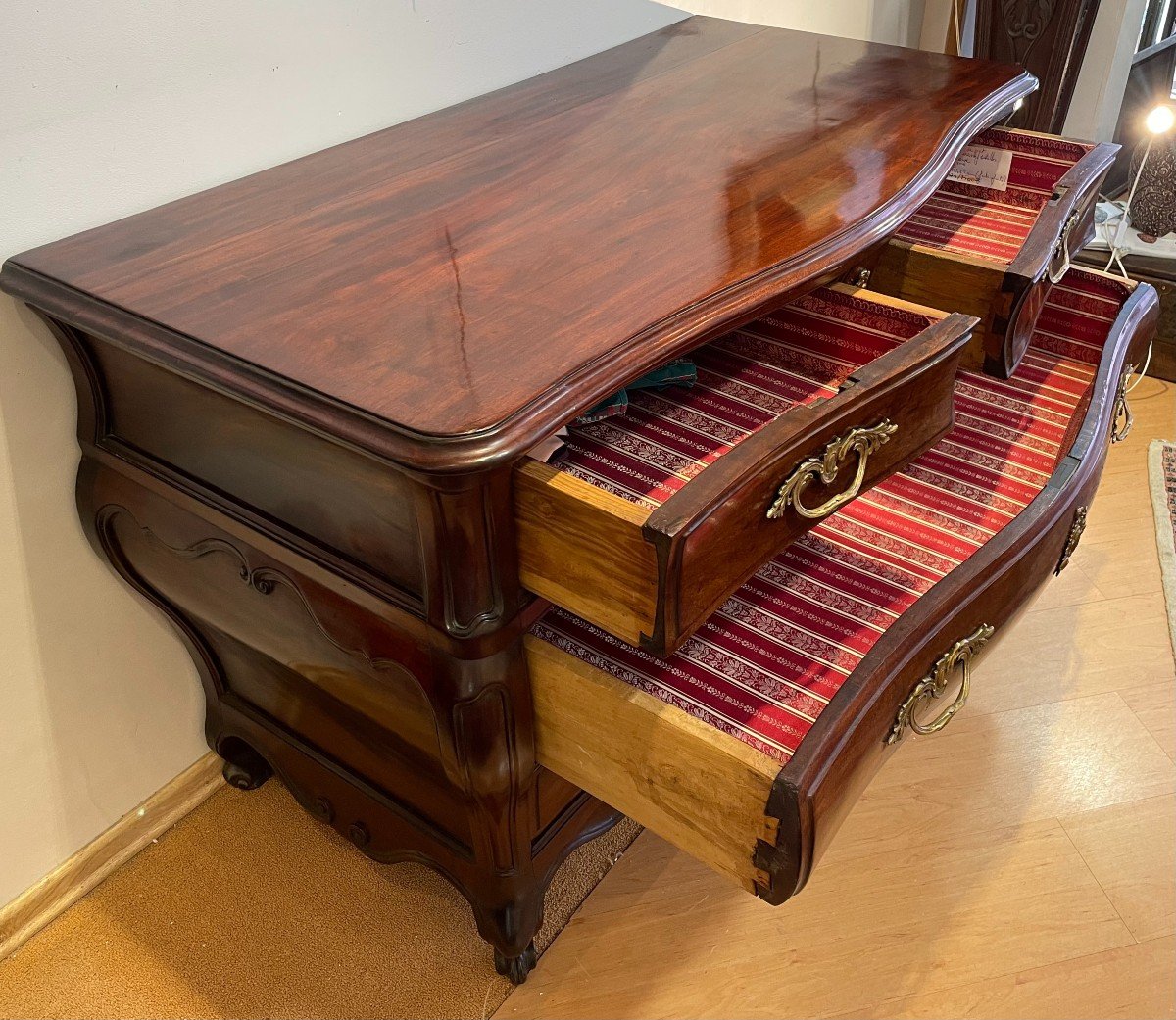 Commode de port tombeau bordelaise en acajou massif &Eacute;poque Louis XV 18&egrave;me XVIII&egrave;me galb&eacute;e Bordeaux -photo-2
