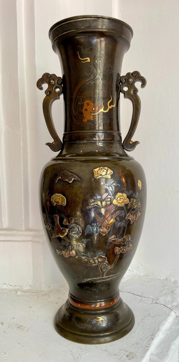 Meiji Japan (1868-1912) Large Bronze Baluster Vase With Relief Bird And Flower Decoration 46cm-photo-8