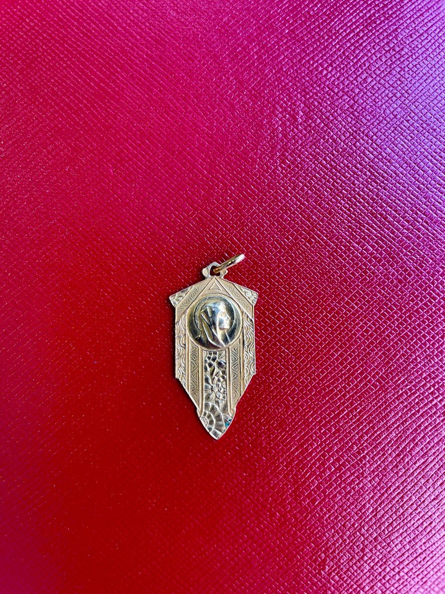 Baptismal Medal In 18 K (750) Yellow Gold Representing The Blessed Virgin, Unengraved Art Deco -photo-4