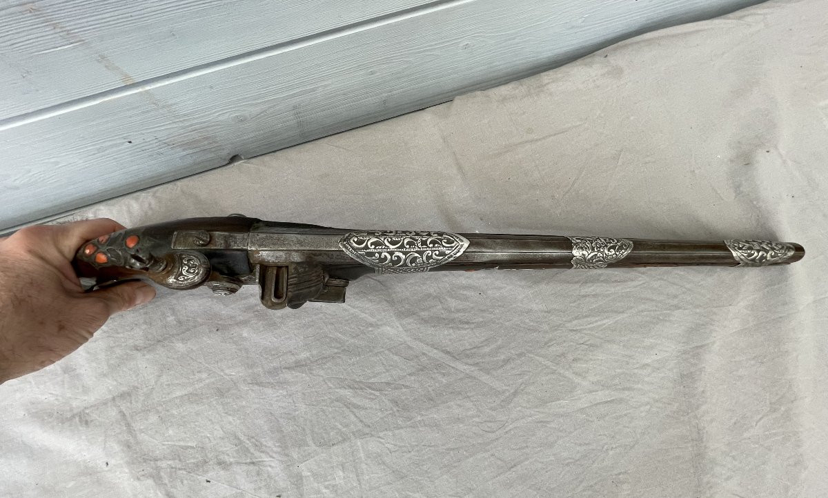 Pistolet à d'arçon à silex Algérie ottomane, Fin XVIIIè début XIXe siècle corail et argent 61cm-photo-1