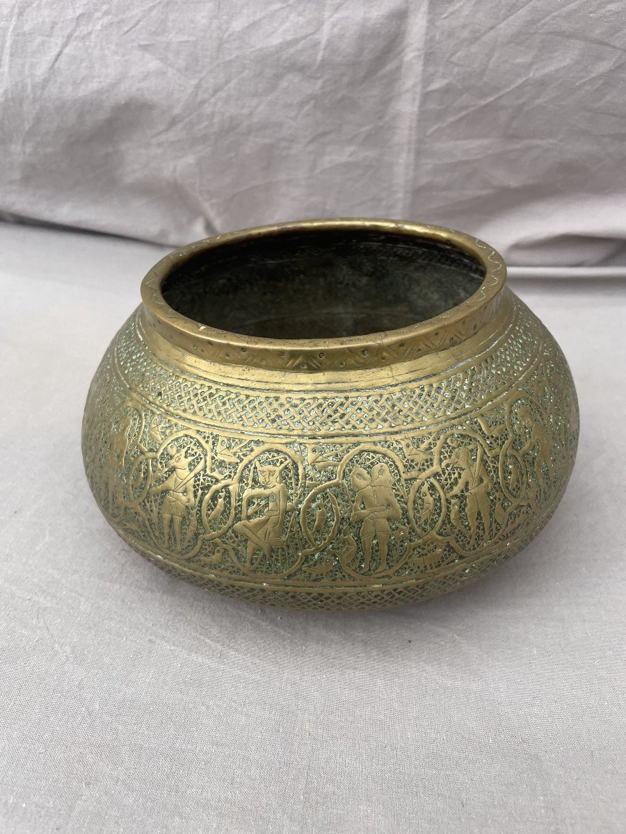 Tâs Qadjar Brass Basin . Iran Persia , Late 19th Century, Qadjar Period 19th Century-photo-3
