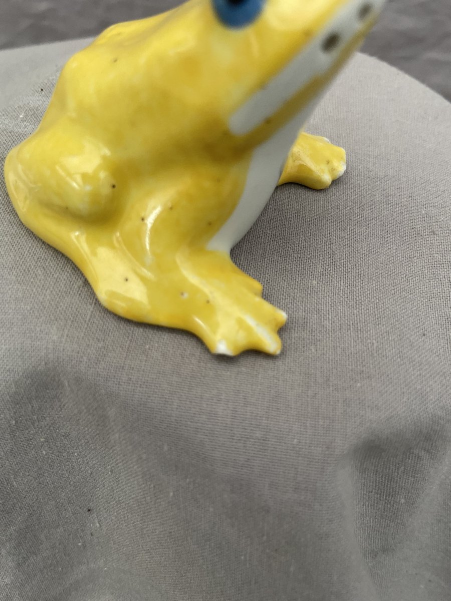 Edouard-Marcel SANDOZ (1881-1971) pour HAVILAND Grenouille salière Porcelaine émaillée jaune -photo-2