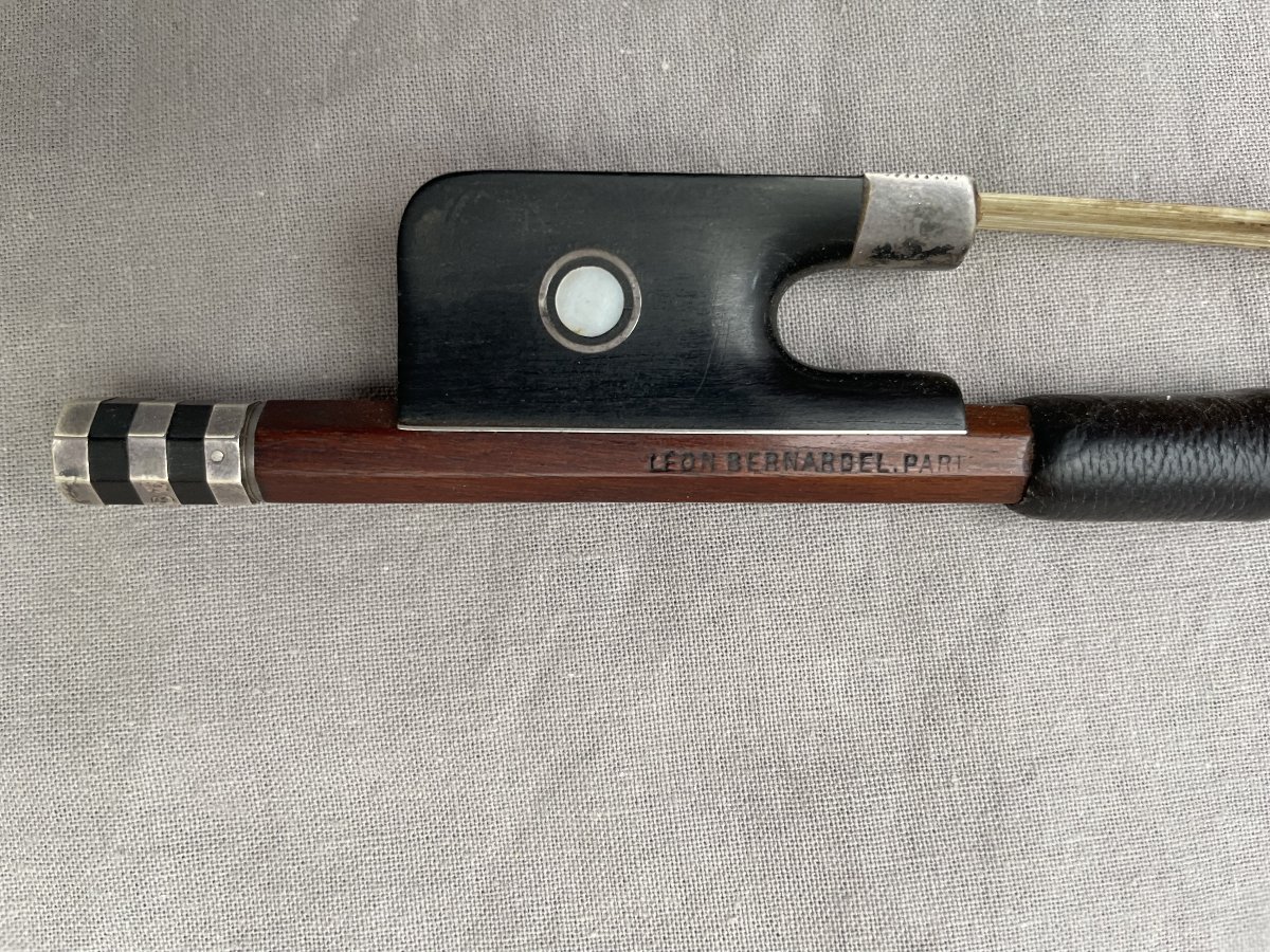 Archet de violon par Louis Piernot signé Léon Bernardel baguette bois de pernambouc 73cm 60,4gr-photo-1