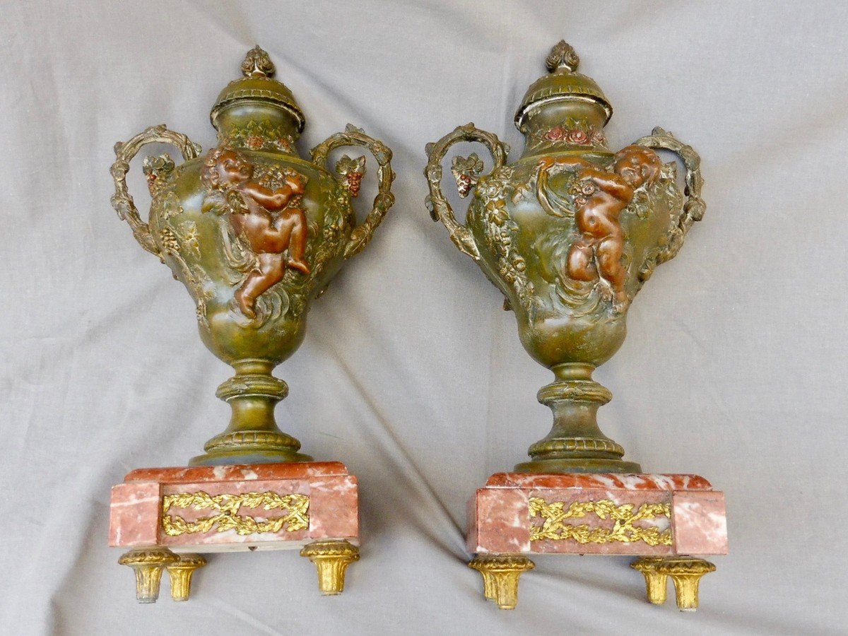 Pair Of Louis XVI Style Cassolettes In Regulates With Polychrome Patina Putti Angels Cherubs Angelo-photo-6