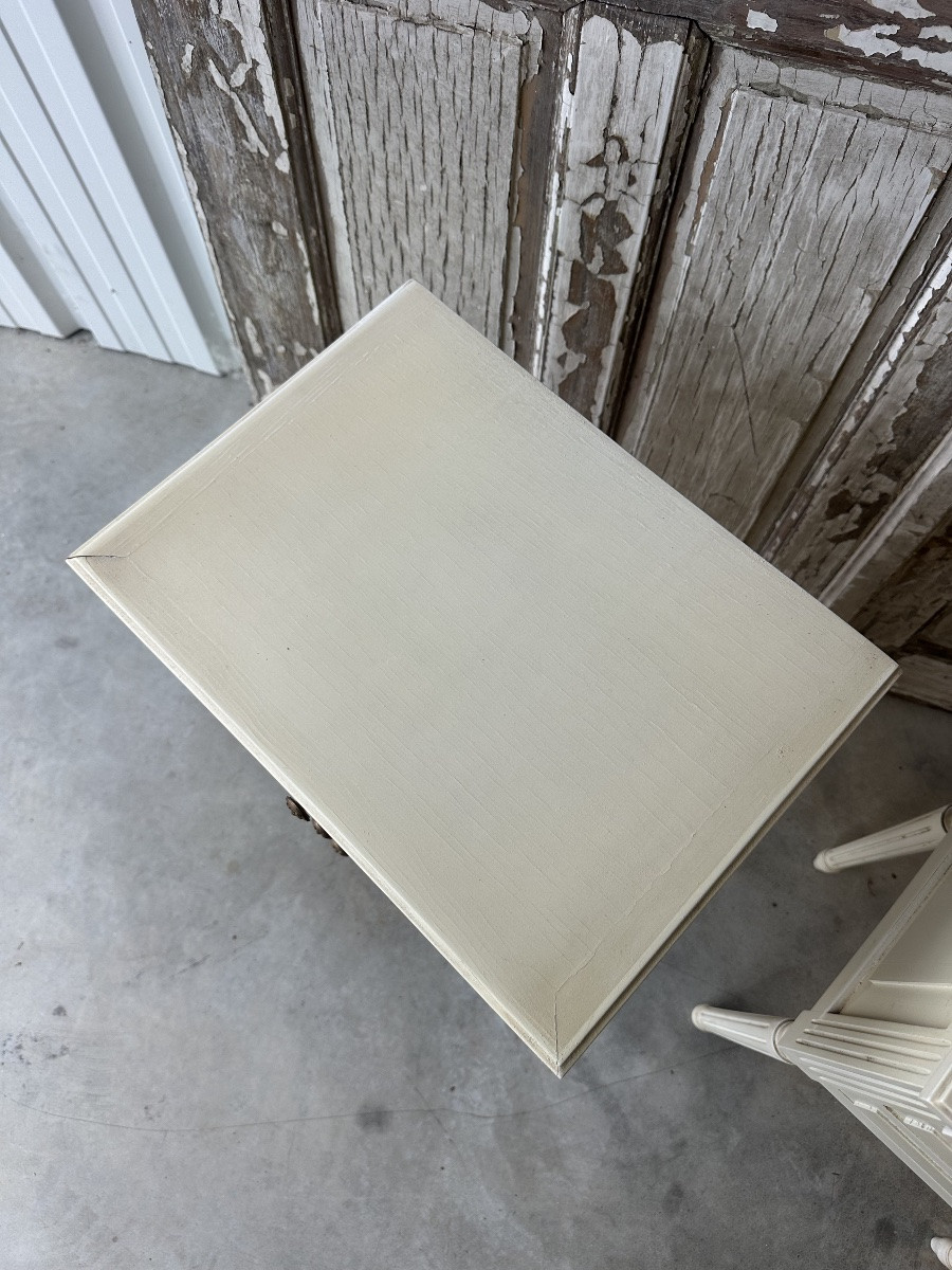 Pair Of Painted Louis XVI Style Bedside Tables, 20th Century -photo-2