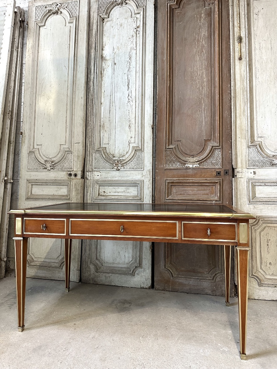 Directoire-style Flat Desk In Cherry Wood, 20th Century