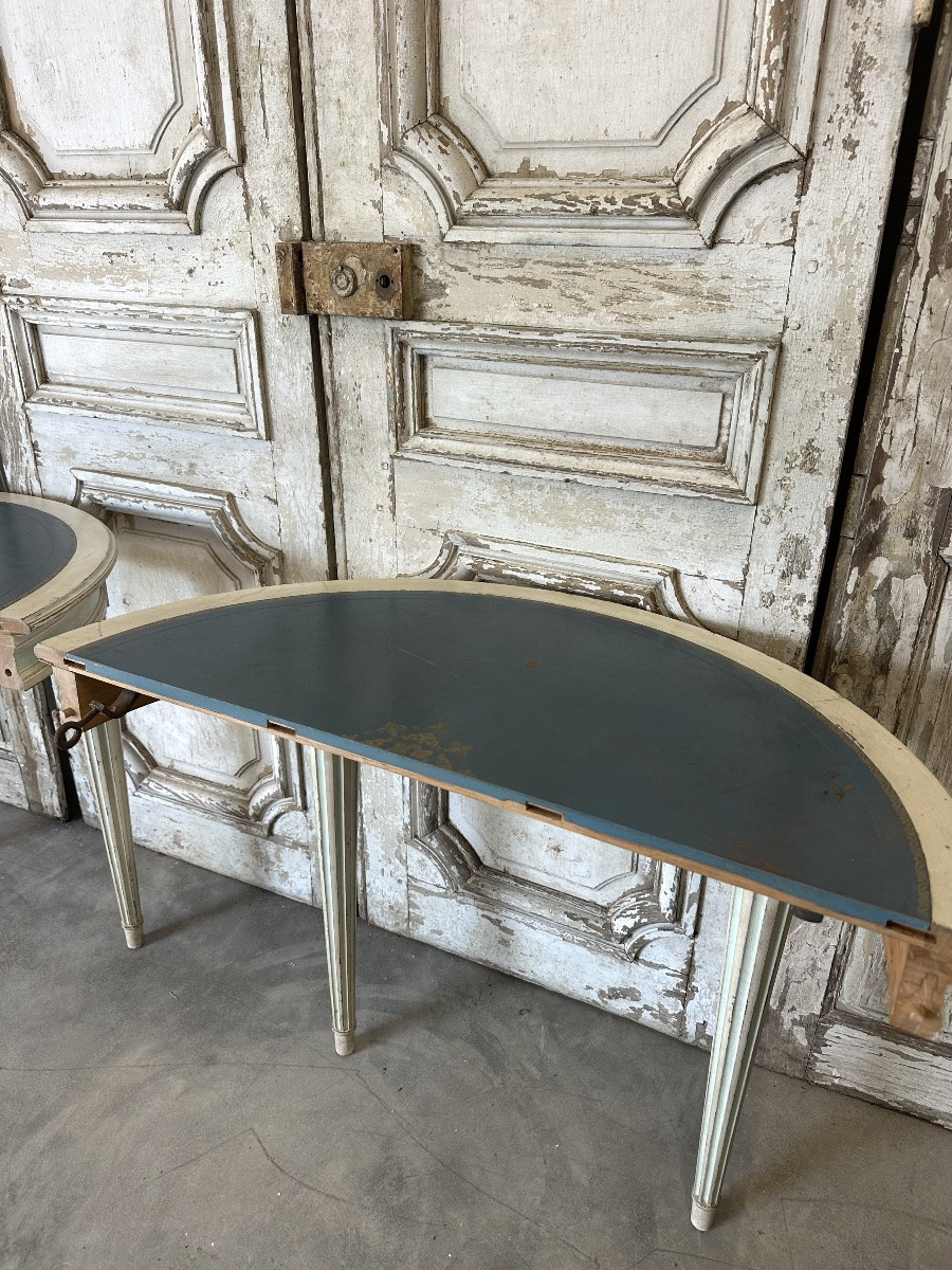 Guéridon ou paire de consoles de style Louis XVI laqué 20e siècle-photo-1