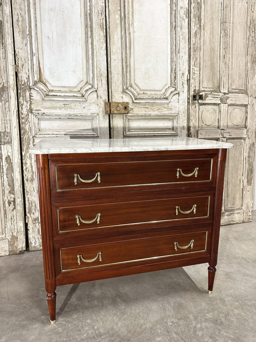 Commode de style Louis XVI époque 1970