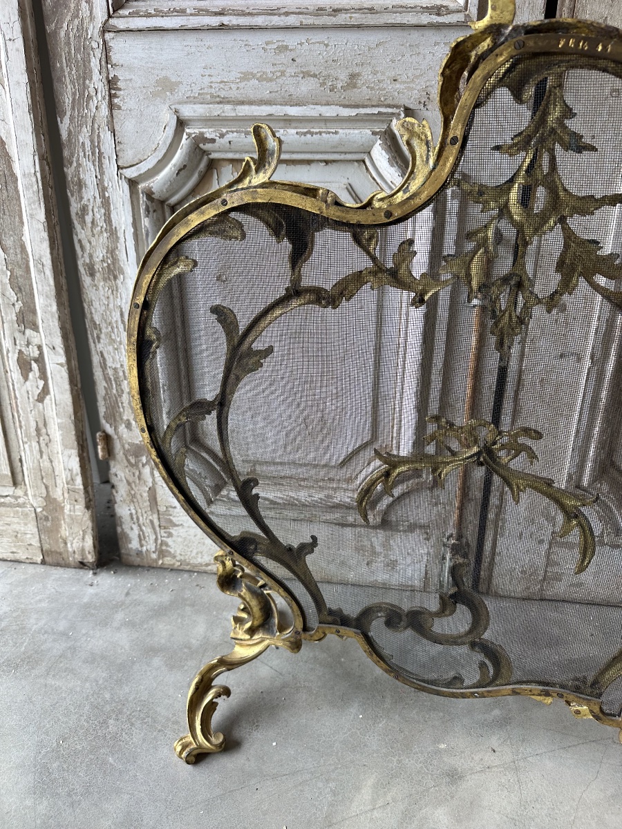 Pare-feu en bronze doré circa 1900 style Louis XV-photo-4