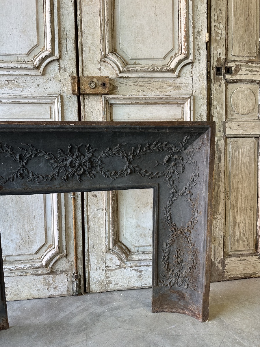 Louis XVI-style Cast-iron Fireplace Insert, Circa 1880-photo-4