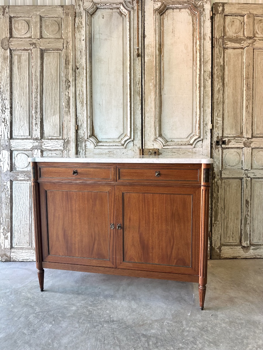 Buffet de style Louis XVI en acajou circa 1960