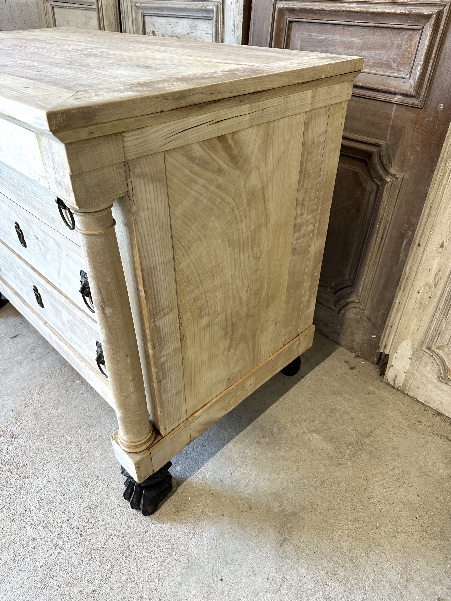 Commode en merisier blanchi vers 1800-photo-2
