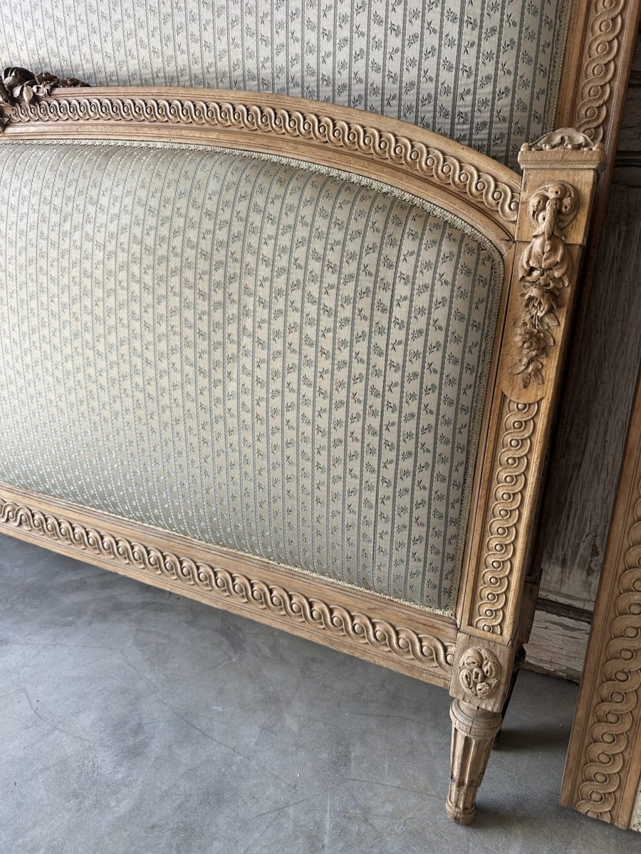 lit de style Louis XVI époque XXe siècle-photo-4