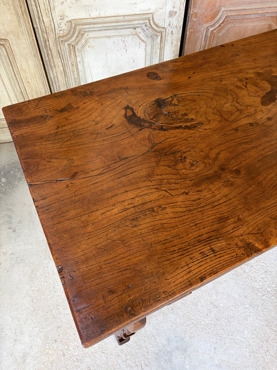 20th-century Spanish Table -photo-1