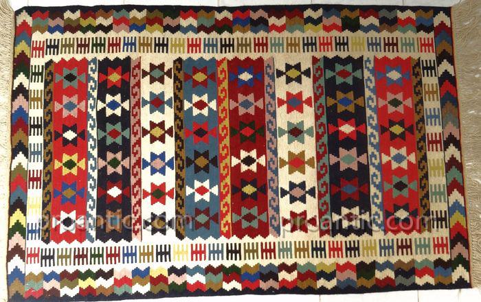 Kilim Gachgai Iran-photo-3