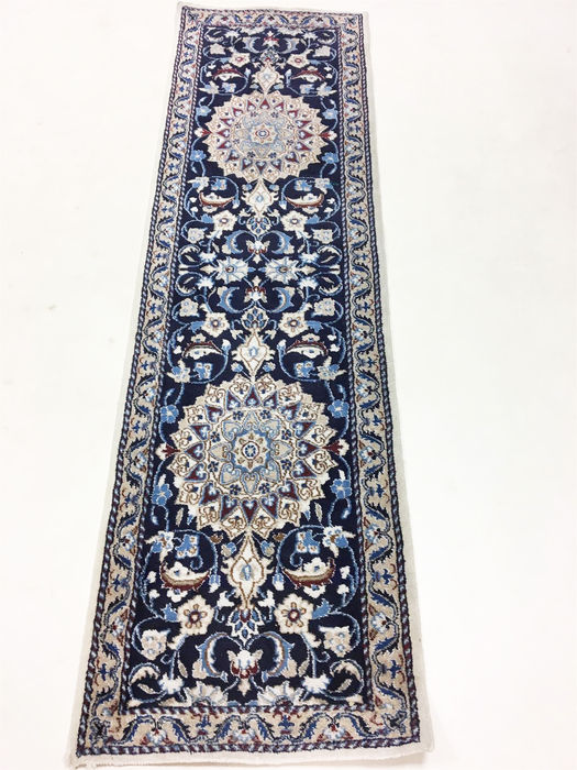 Tapis de couloir Persan NaÏn 