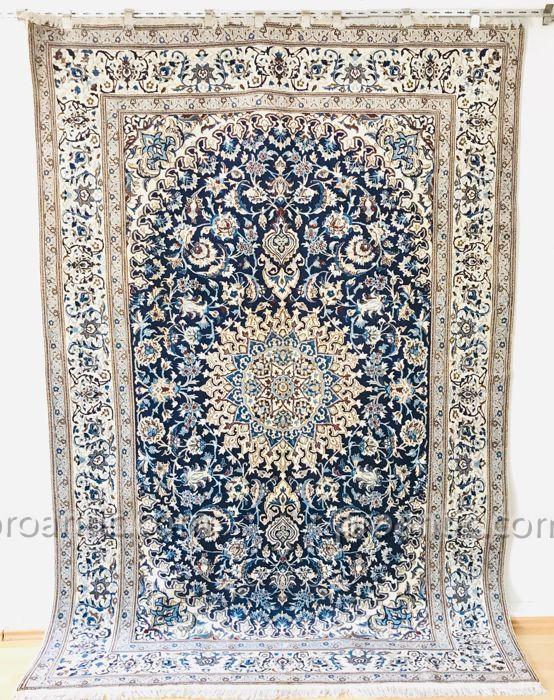 Tapis Persan NaÏn Fleurs Soie