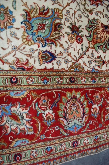 Très grand tapis Tabriz Iran signé Milieu XXème Siècle-photo-2
