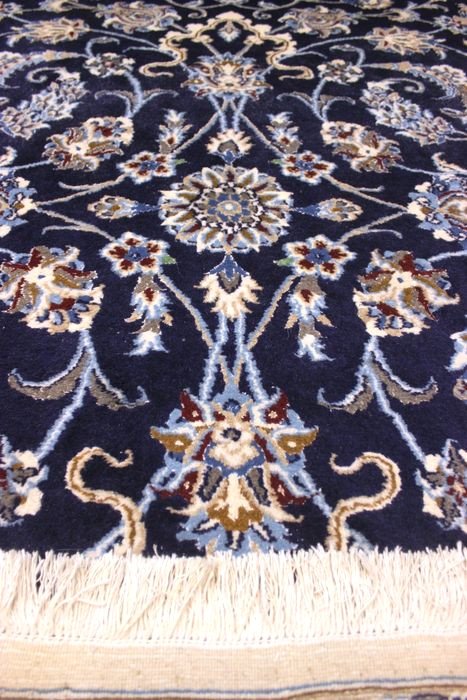 Tapis Persan Naïn Laine & Fleurs Soies-photo-4