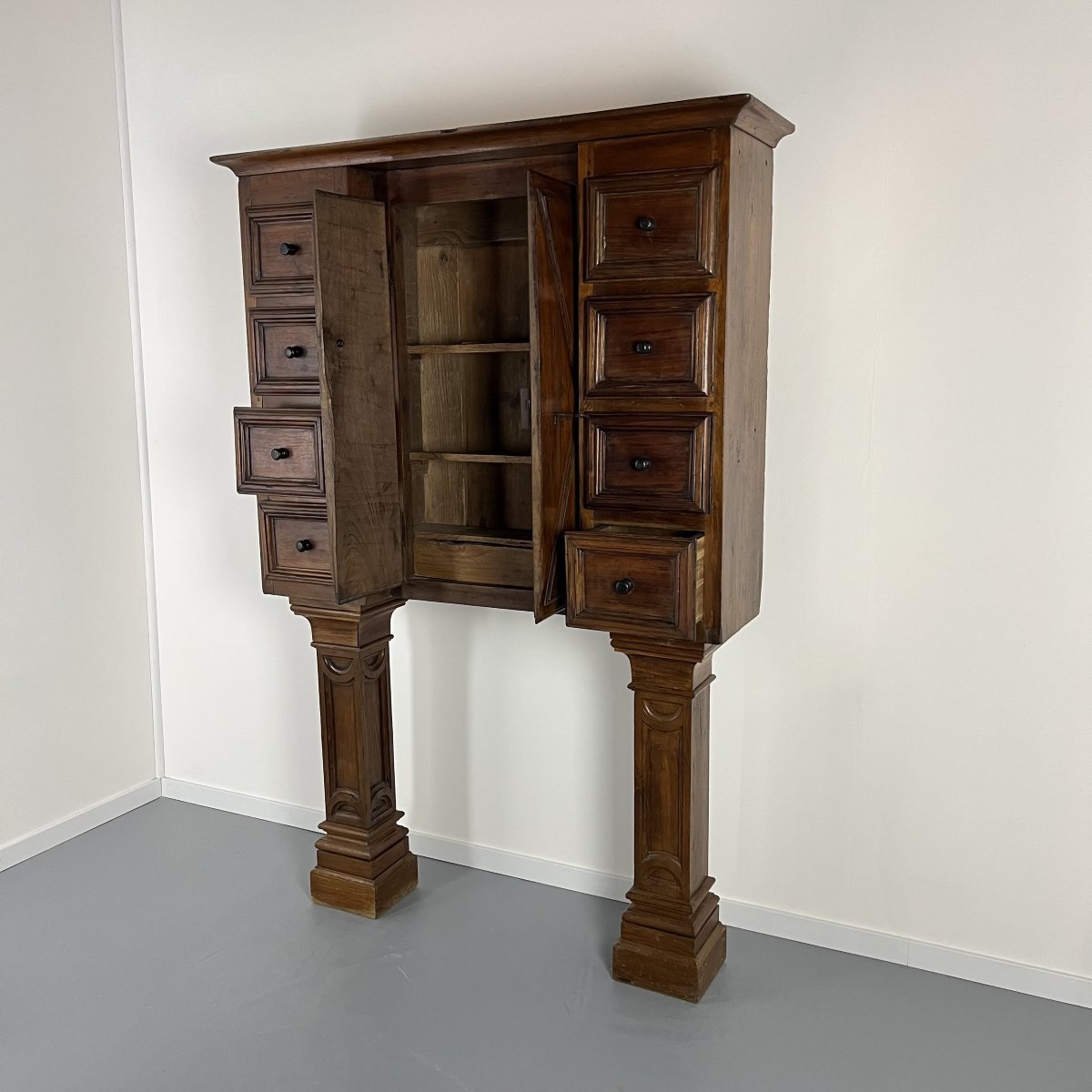 Stipo Monetiere, Piemont XVIIe meuble cabinet à 8 tiroirs, en noyer Italie 17ème-photo-4