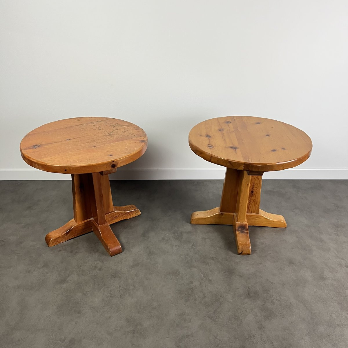 Pair Of Antique Round Coffee Tables In The Perriand Or Daumiller Design Style, Alpin Furniture-photo-2