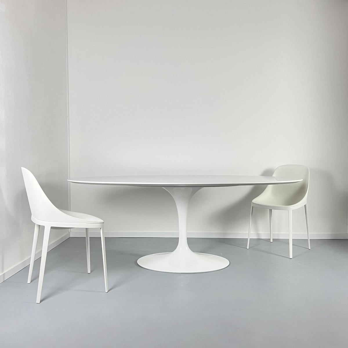 Grande Table de salle à manger ovale Saarinen Knoll 198 cm Tulipe Design 1956