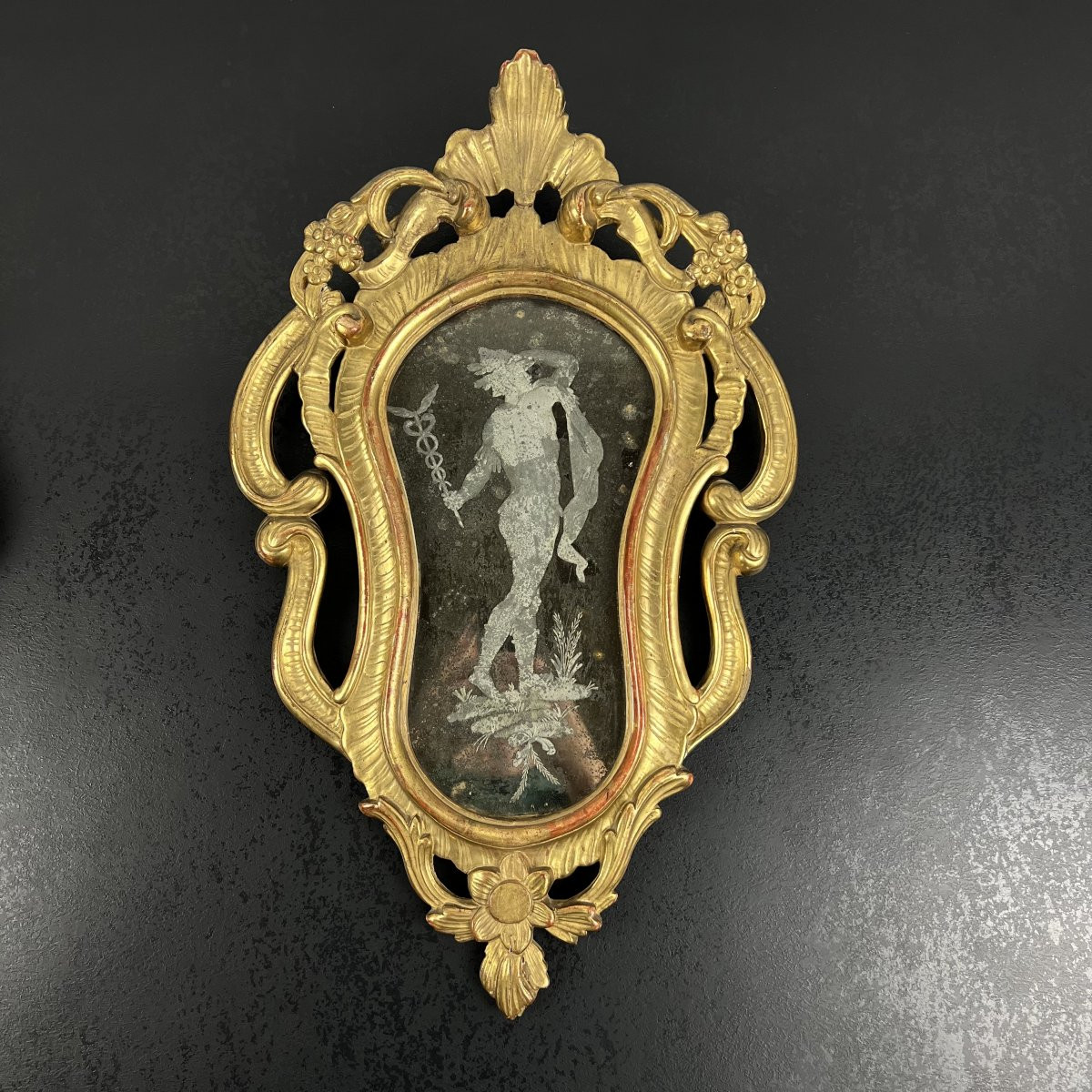 Paire de Miroirs Italiens du XVIIIe siècle gravés de figures mythologiques Diane et Mercure-photo-2