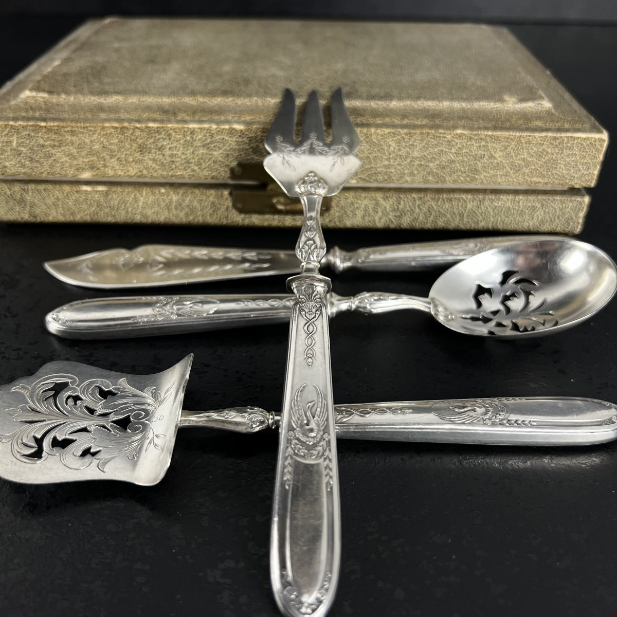 Silver Hors D’oeuvre / Dessert Serving Set, Swan, Caduceus, Napoleon , 19th Century France