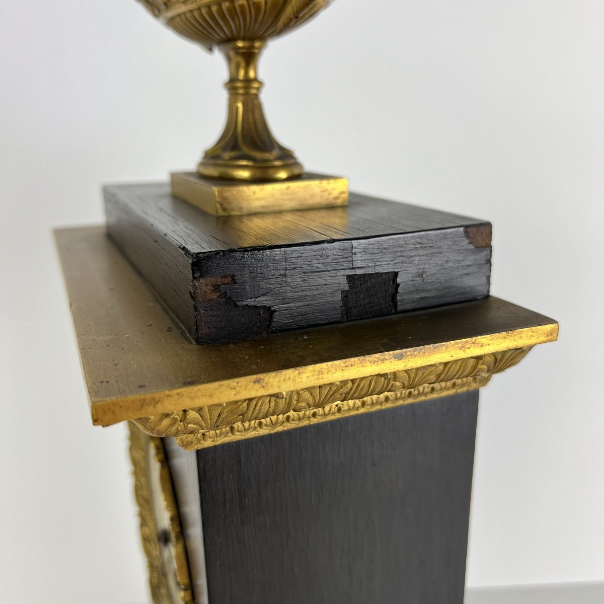 19th Century Clock France – Charles X – Antique-style Cup With Serpents, Gilt Bronze, 1820-photo-7