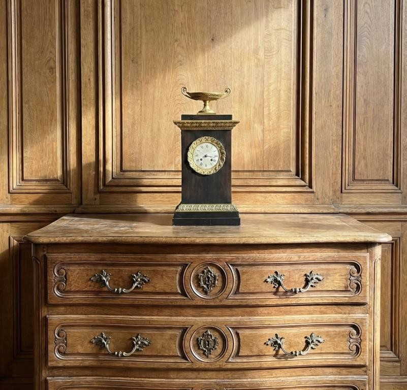 19th Century Clock France – Charles X – Antique-style Cup With Serpents, Gilt Bronze, 1820