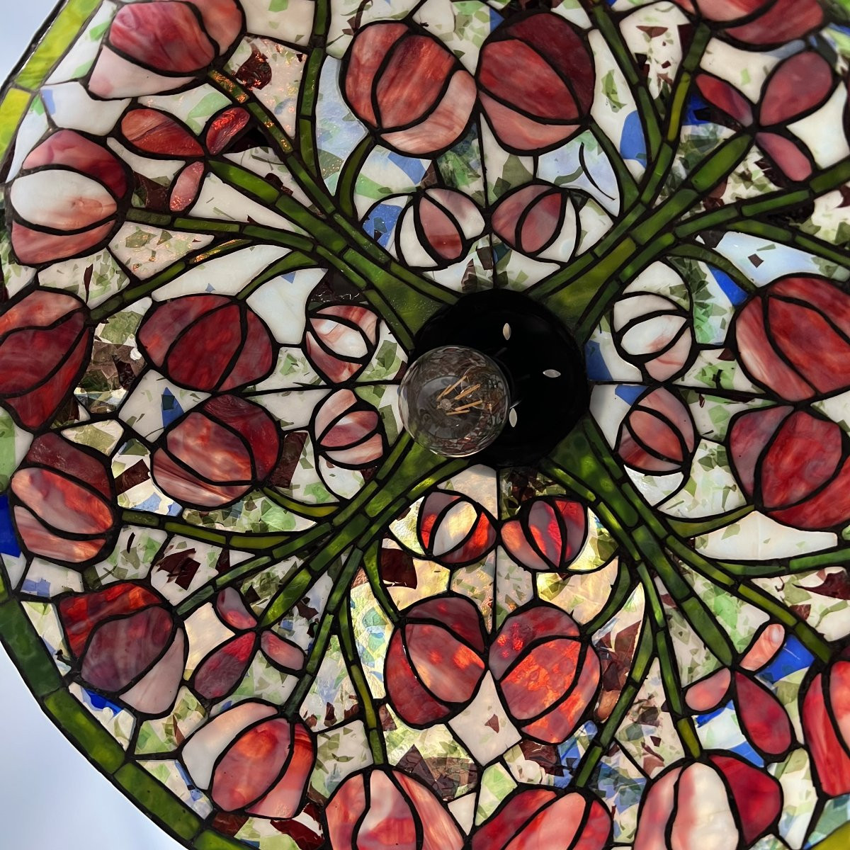 Importante Suspension type Tiffany - 45cm lustre plafonnier - Vitraux aux tulipes - Art Nouveau-photo-6