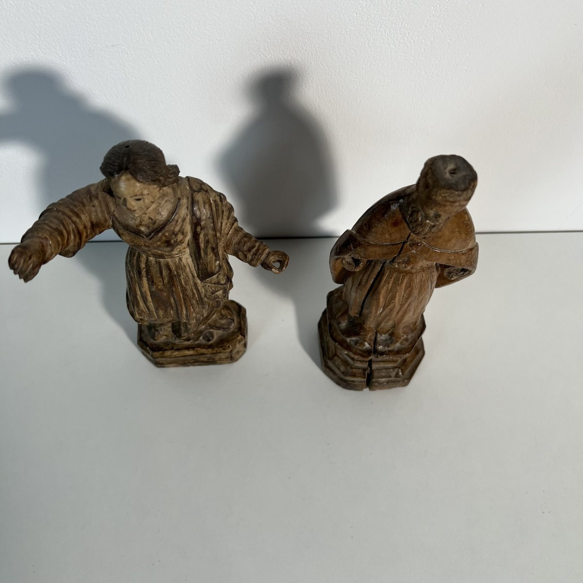 Paire de statuettes sculptures en bois, Saints personnages, XVIIIe siècle, Art Sacré religieux-photo-3