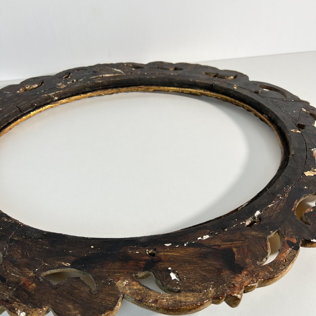 Oval Frame In Wood And Gilt Stucco With Acanthus, France 19th Century, Louis XV Style, 72x62 Cm-photo-5