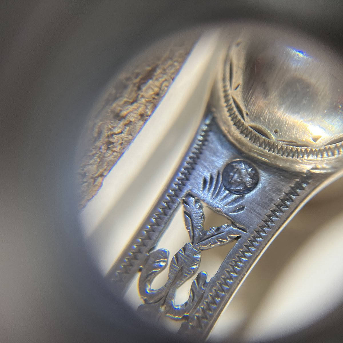 Pince à sucre en argent, poinçon Vieillard (1819-1838), époque Restauration-photo-8