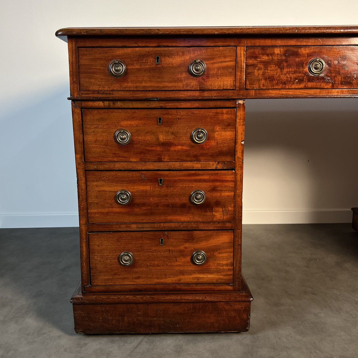 Bureau à caissons en acajou époque victorienne, pedestal desk, Angleterre XIXe siècle -photo-6