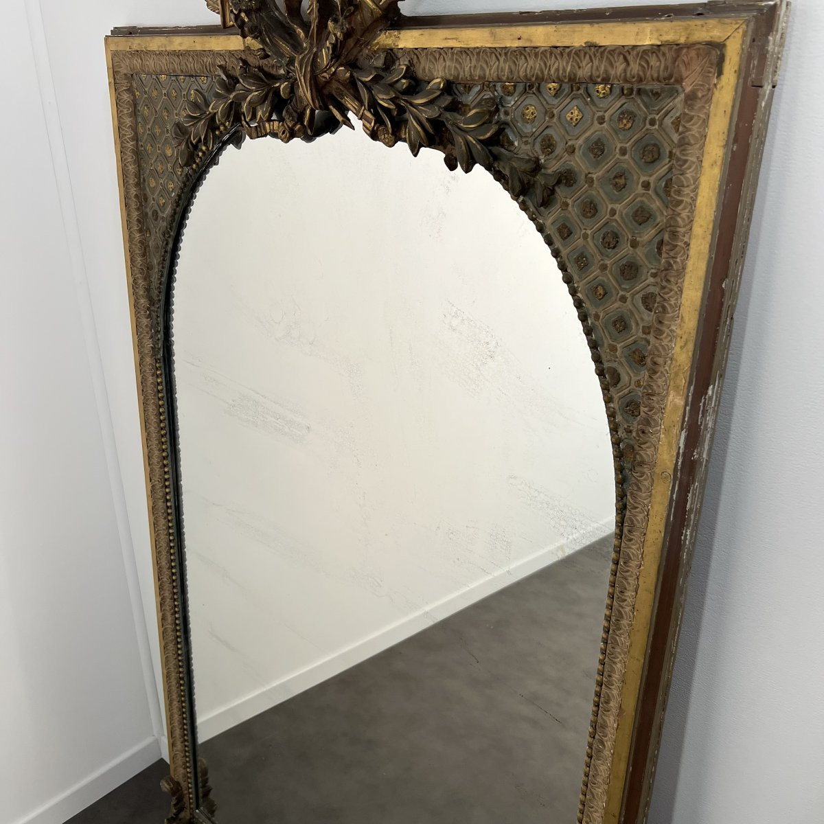 Large Mirror With Pediment, 19th Century Louis XVI/napoleon III Style Glass With Rich Decoration -photo-4