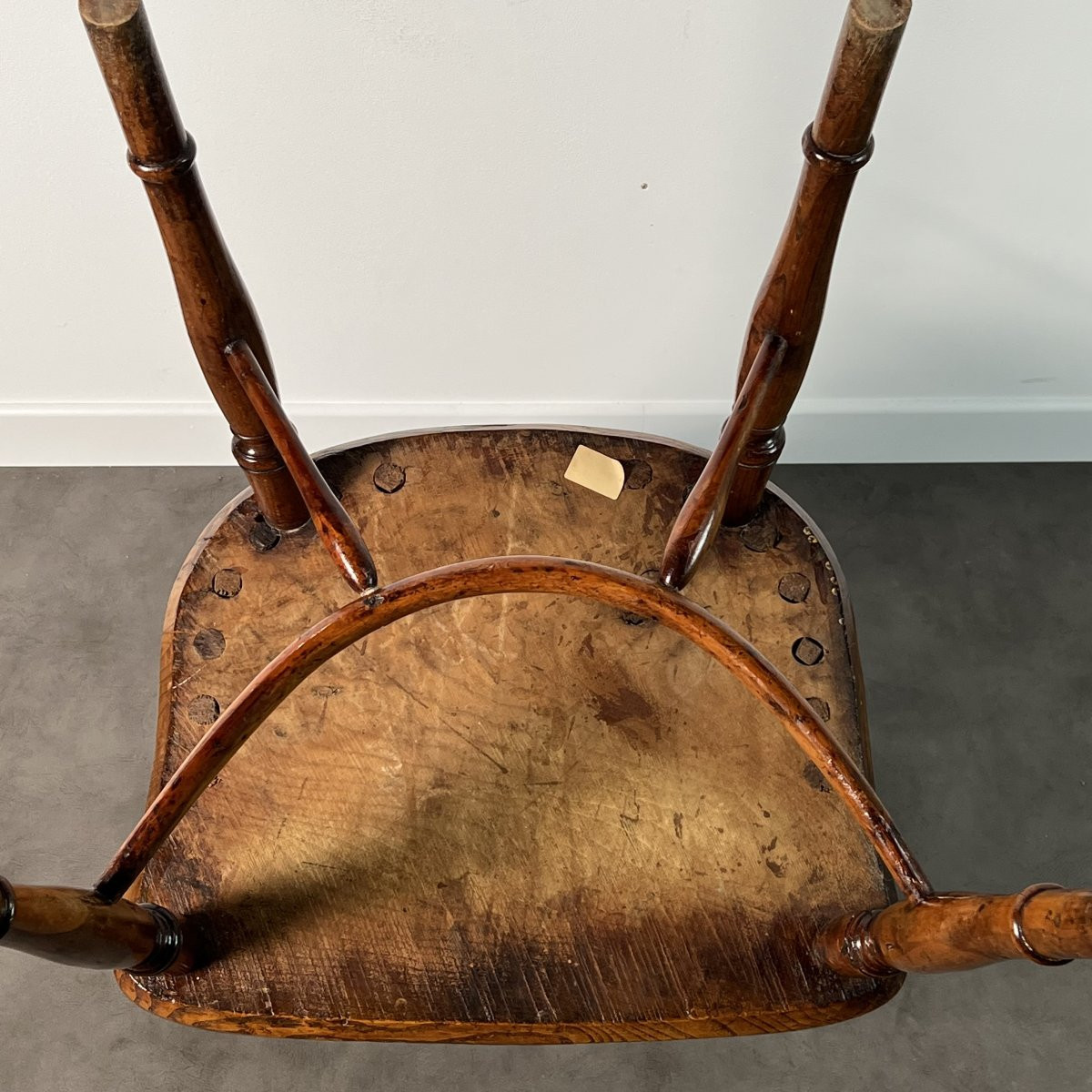 19th Century English Windsor Low Back Armchair In Solid Elm With Steam-bent Ash Back-photo-6