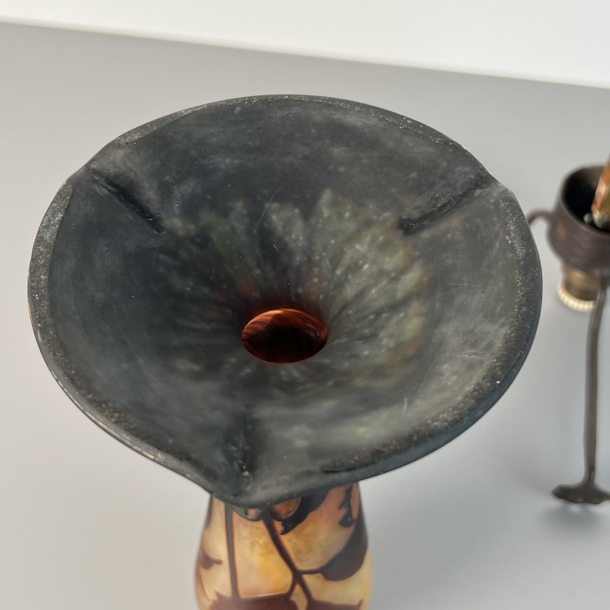 Pied de lampe en verre multicouche gravé à l'acide Daum Nancy Art Nouveau-photo-6