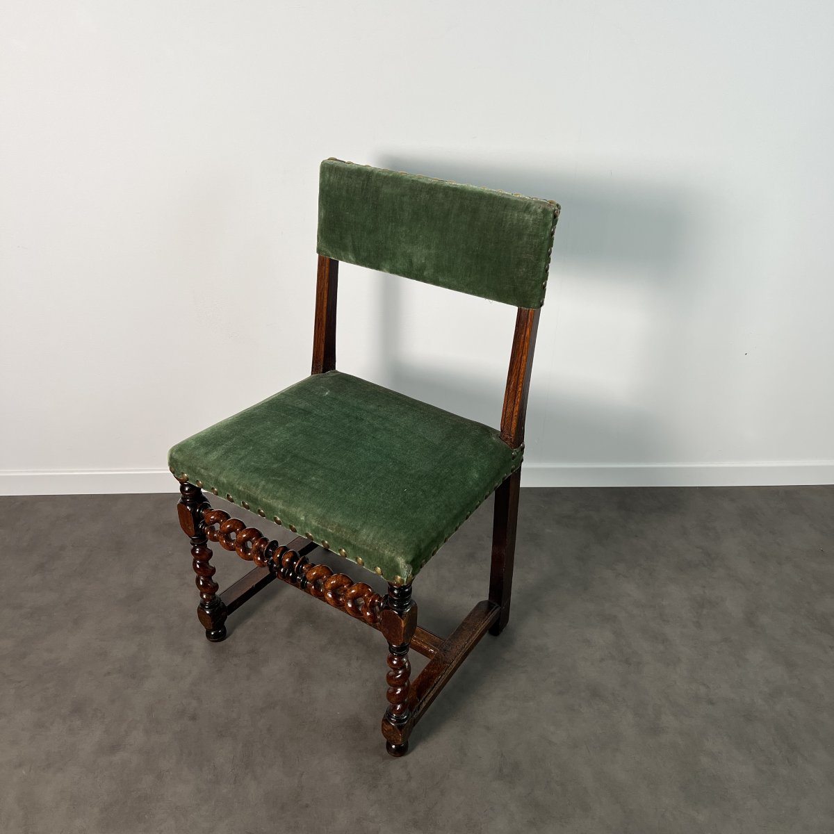 Chaise d'appoint de style cromwellien Charles II, Haute Époque, noyer, Angleterre XVIIe siècle-photo-3