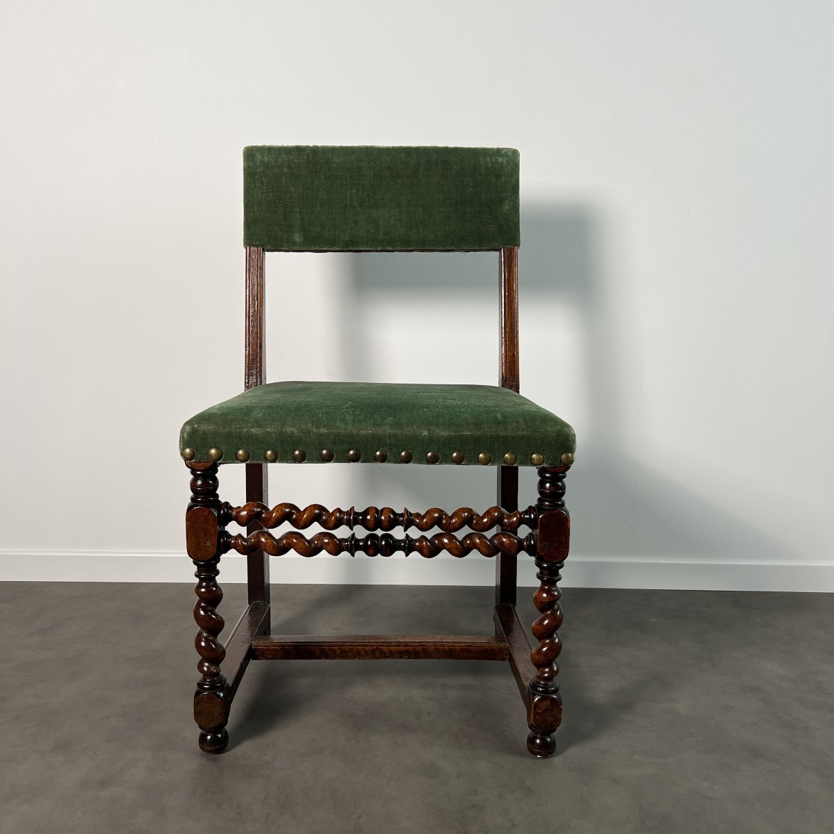 Chaise d'appoint de style cromwellien Charles II, Haute Époque, noyer, Angleterre XVIIe siècle-photo-3