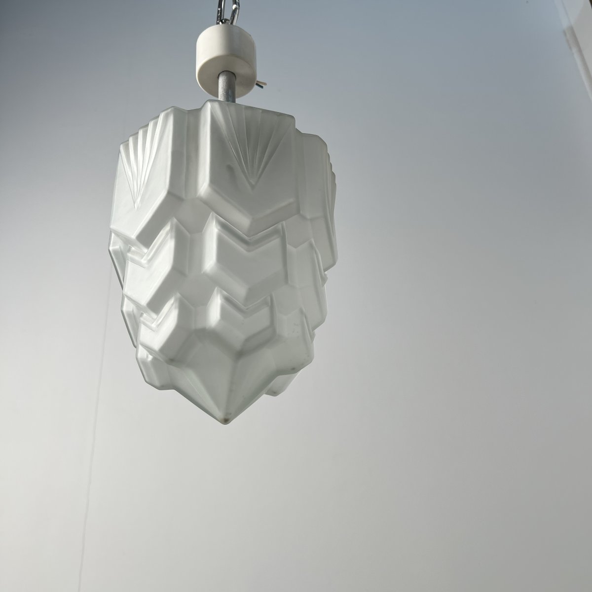 1930s French Art Deco Pendant Light, Glass Skyscraper Globe, Chandelier, Ceiling Light-photo-2