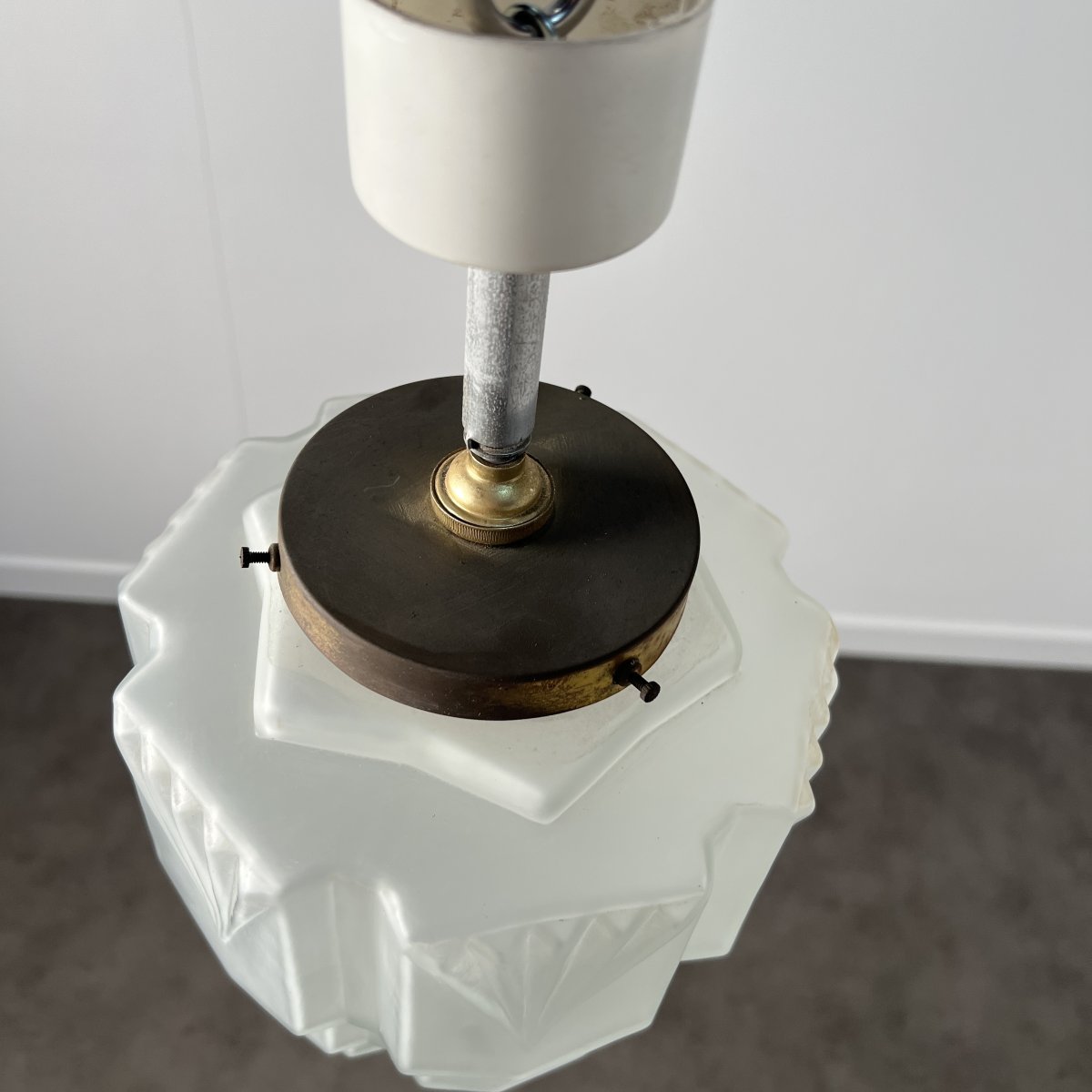 1930s French Art Deco Pendant Light, Glass Skyscraper Globe, Chandelier, Ceiling Light-photo-6