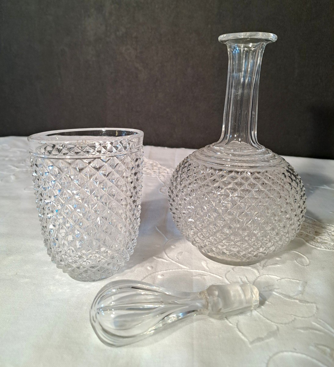 Service de Nuit en Cristal de Baccarat Modèle Diamant-photo-5