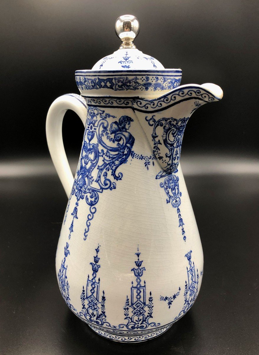 Gien Opaque Porcelain Jug With Bérain Decor, 19th Century-photo-4