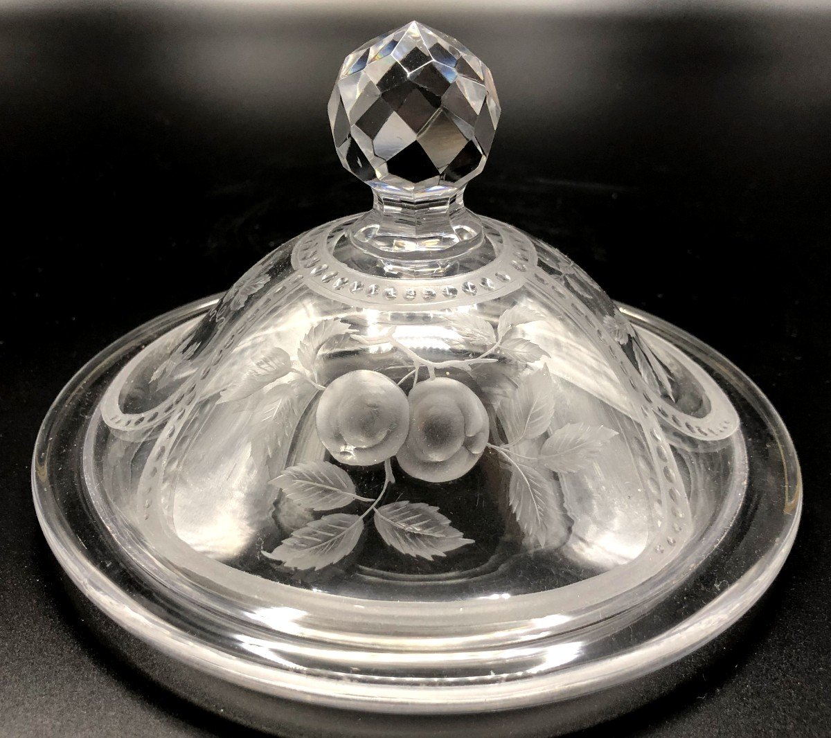 Bonbonnière ou Drageoir et sa Coupelle, Cristal Gravé de la Maison Vessière à Baccarat, XXème-photo-8